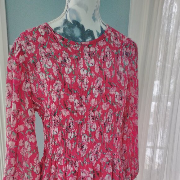 Pinkish Red Floral Smocked Dress - Picture 2 of 11